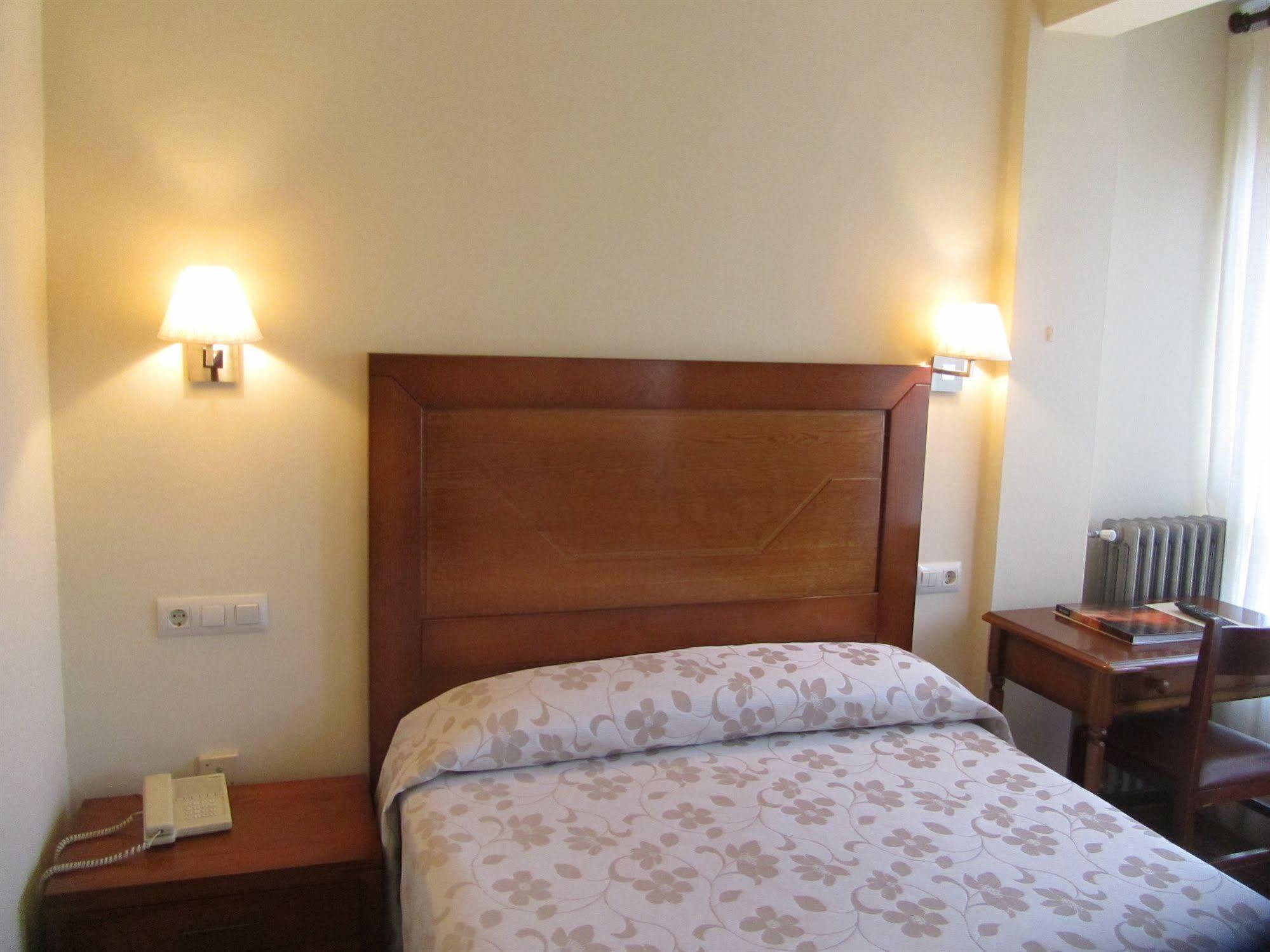 Hotel Cabeza Noreña Buitenkant foto